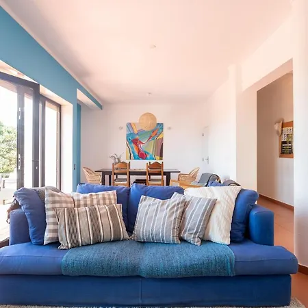 בית הארחה Blue Buddha House 2*